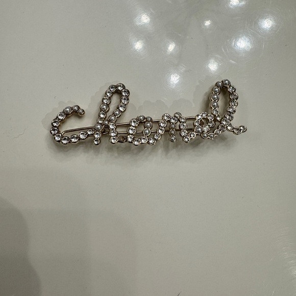 Chanel Silver Pearl and Diamond Beaded Hair Clip - Picture 1 of 4